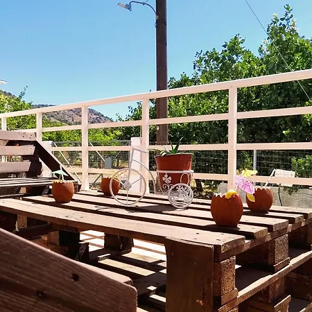 Yiotas Traditional House Pilona Apartman *